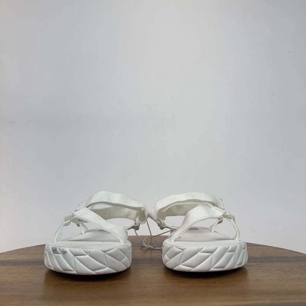 New NWOB Big‎ Kids Dolce Vita Zaidey Strappy Platform White Sandals Size 5 Y